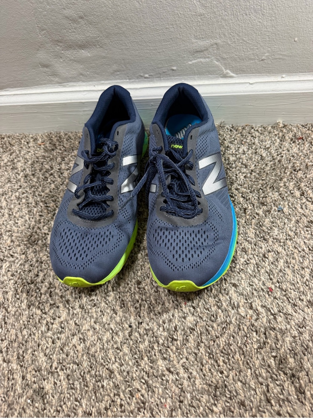 New Balance Men’s Navy Sneakers with Bright Green and Teal Accents
